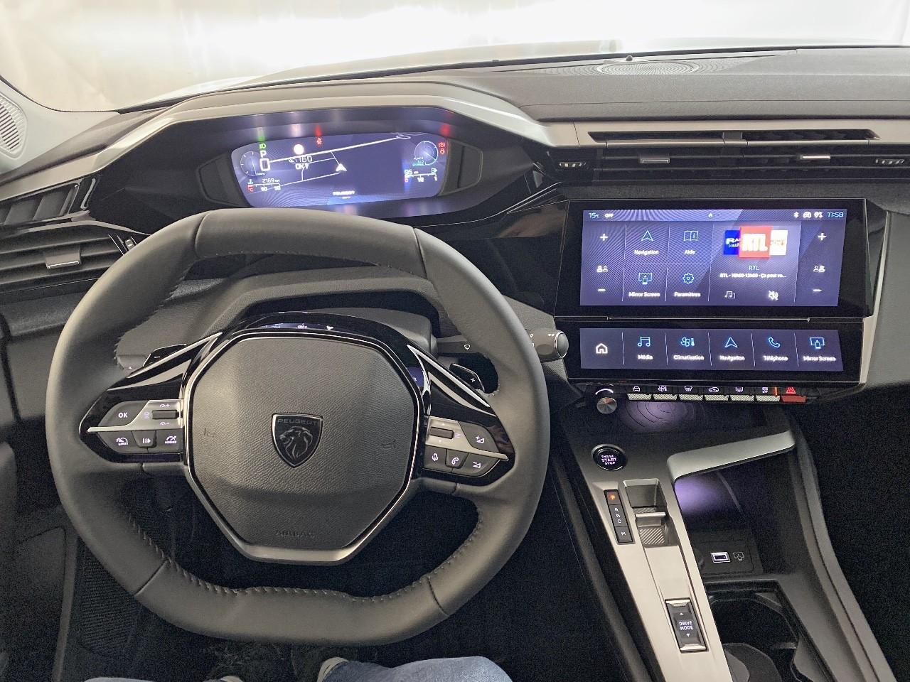 Peugeot 308 hybrid 145 e-dcs6 allure — photo 15