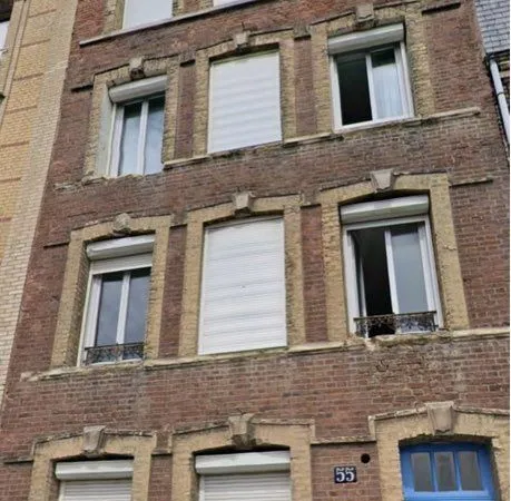 Immeuble de rapport 2 pièces 155 m²