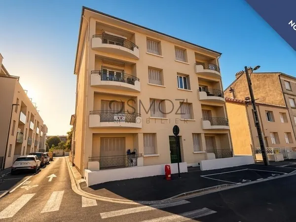 Appartement F2 rénové avec balcon plein sud  Valence