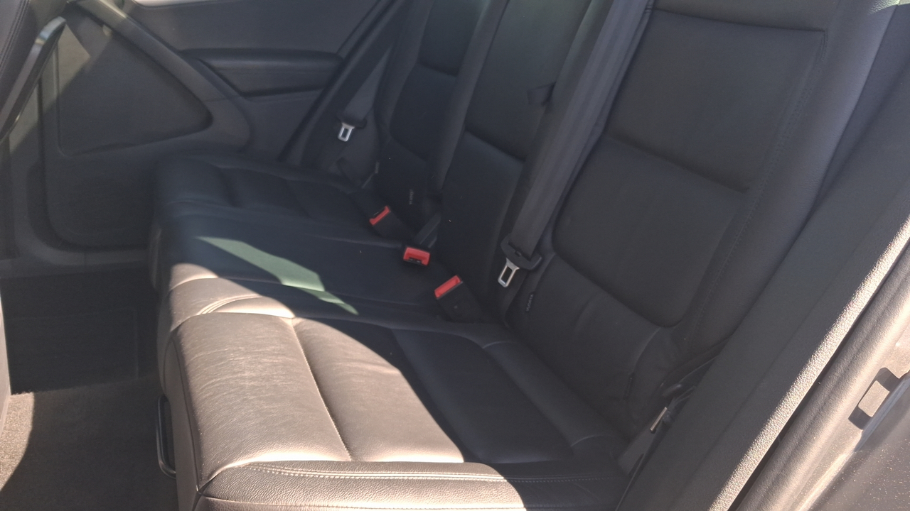 Volkswagen Tiguan 2.0 TDI 140 FAP BlueMotion Technology — photo 12
