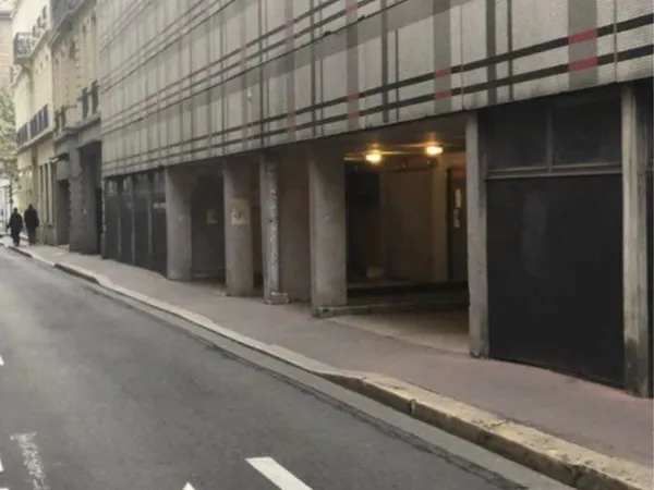 Lot de Garages, hyper centre-ville de Saint Etienne, proche préfecture place Jean-Jaurès