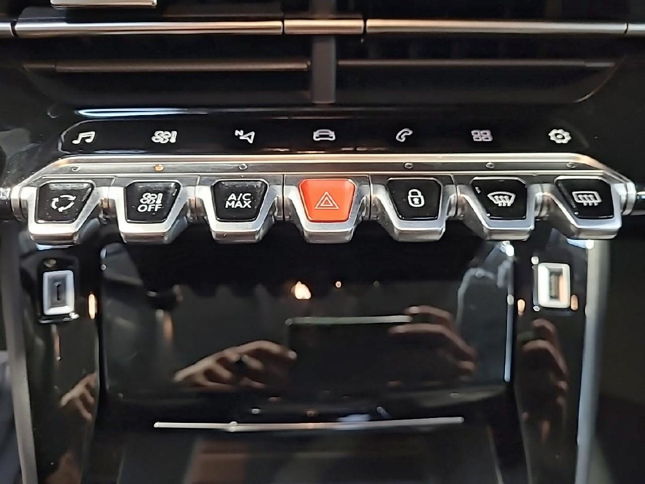 Peugeot 208 puretech 100 s&s bvm6 allure pack — photo 25
