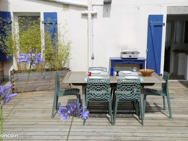 2 pièces avec grande terrasse en plein centre de Concarneau