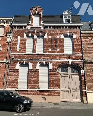 Maison 6 pièces 206 m²