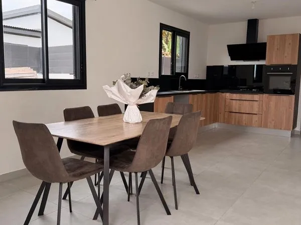 Maison 3 chambres semi-meublée