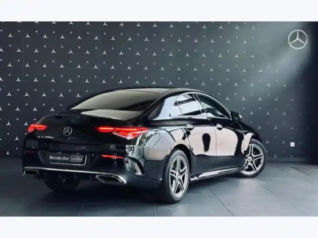 Mercedes Cla 200 d coupé amg line — photo 5