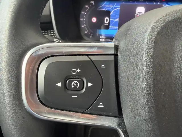 Volvo Xc40 b3 163 ch dct7 plus — photo 12