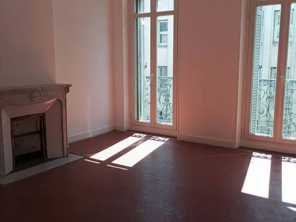 Appartement 4 pièces 121 m²