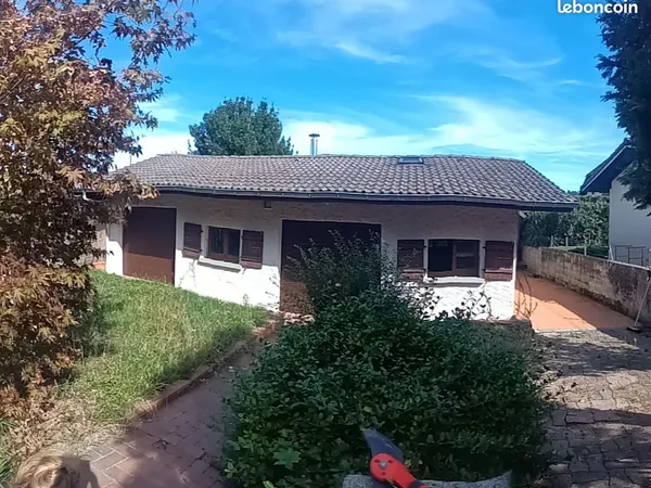 Vends maison mitoyenne
