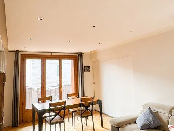 Appartement traversant 80 m2- Saint Lambert - Balcon, loggia et cave
