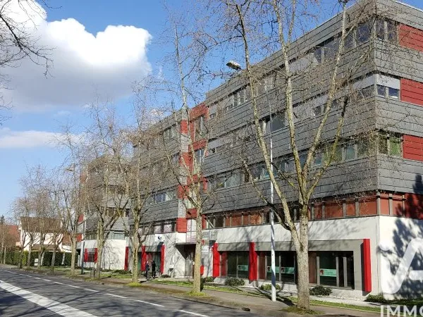Local commercial 86 m²