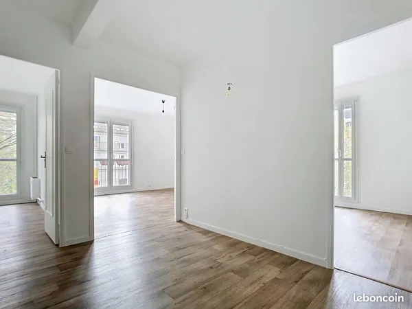 Appartement T3 de 75 m² rénové avec balcon