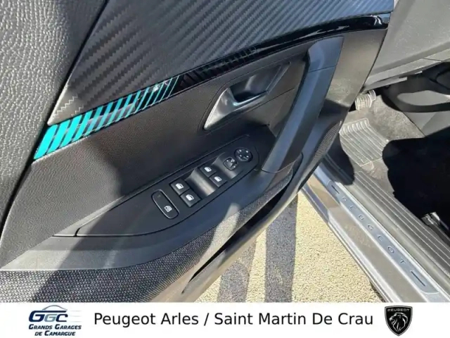 Peugeot 2008 puretech 130 s&amp;s eat8 — photo 30
