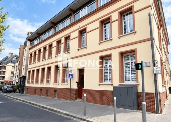 Rouen - CHU ROUEN - Place saint hilaire
