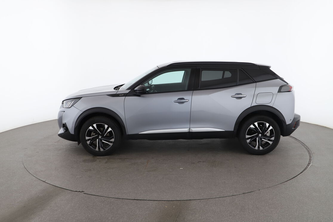 Peugeot 2008 1.2 PureTech GT EAT8 — photo 2
