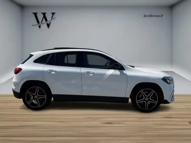 Mercedes Gla 200 d amg line — photo 8