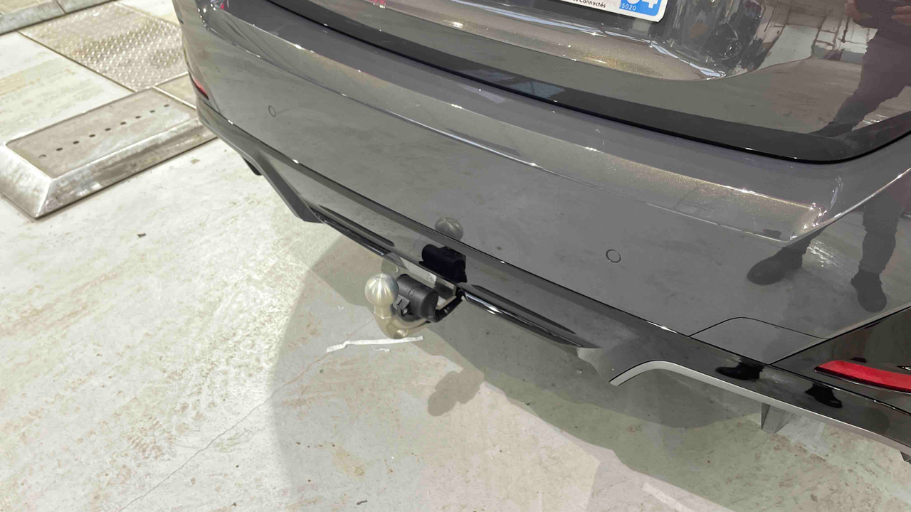 BMW i4 xDrive40 401 ch BVA — photo 14