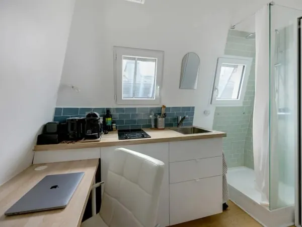 Studio 1 pièce 8 m²