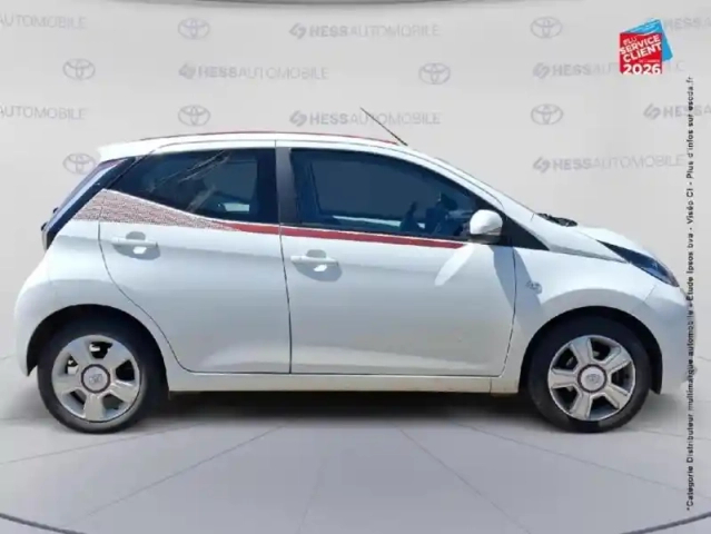Toyota Aygo 1.0 vvt-i 69ch x-glam 5p — photo 4