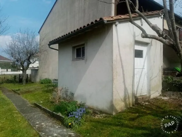 Terrain 415 m²
