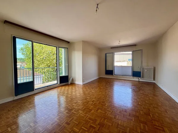 Appartement 5 pièces 82 m²