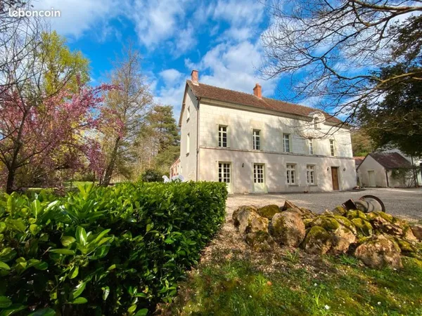 Moulin 6 pièces 293 m²