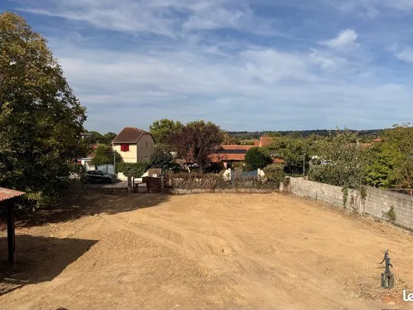 Terrain à bâtir