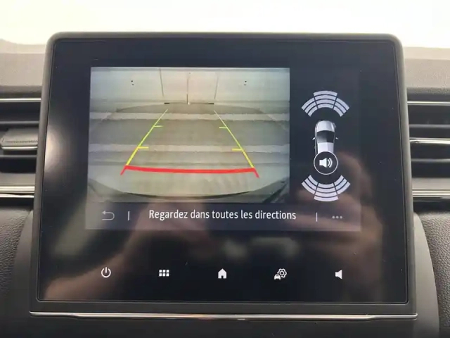 Renault Captur e-tech 145 — photo 33