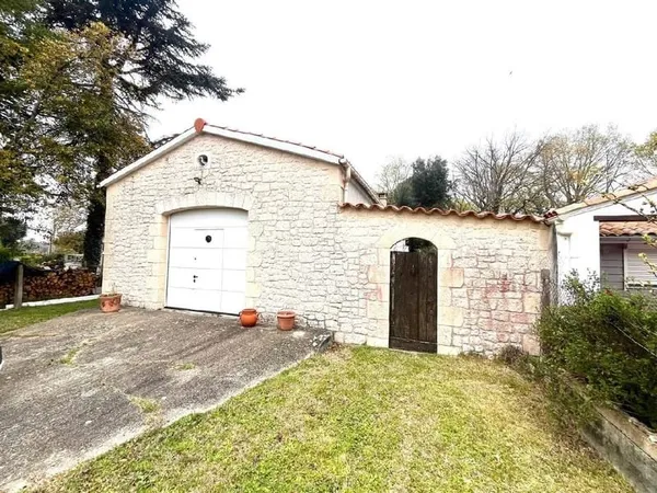 Maison de plain-pied 3 pièces 80 m²