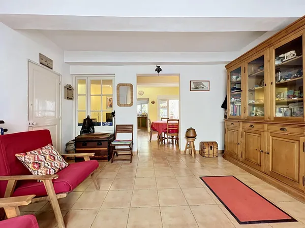 Maison de ville 6 pièces - Charme & extérieurs