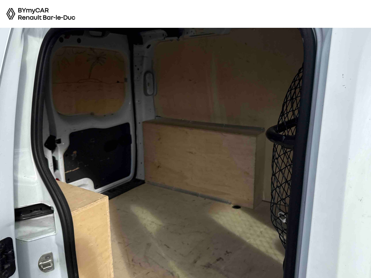 Renault KANGOO EXPRESS 1.5 DCI 75 E6 — photo 23