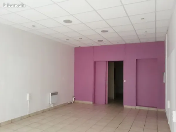 Hyper centre local commercial