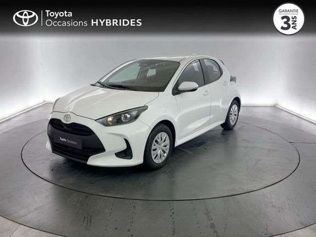 Toyota YARIS Toyota Yaris 116h Dynamic 5p MC24