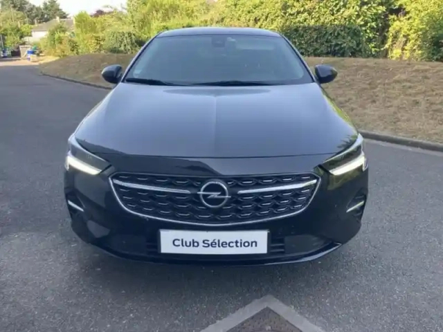 Opel Insignia grand sport 2.0 d 174ch elegance business bva8 — photo 2