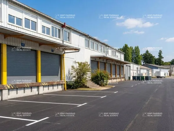 Local d'activité 2643 m²