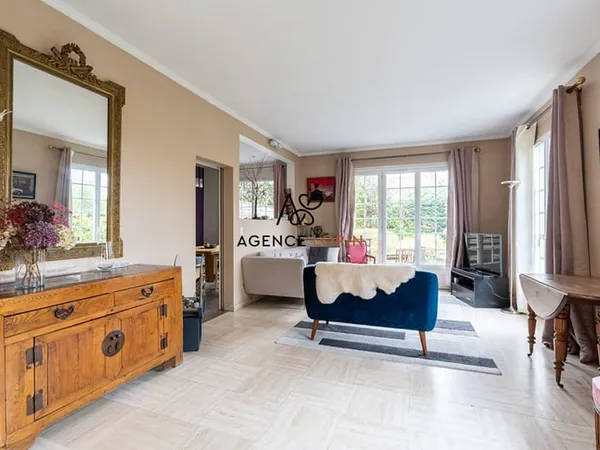 Maison Chatou - 8 pièces - 218 m²