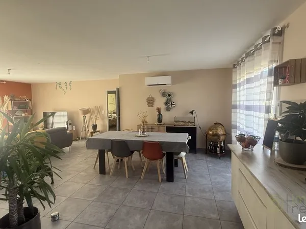 Maison 3 pièces 93 m²