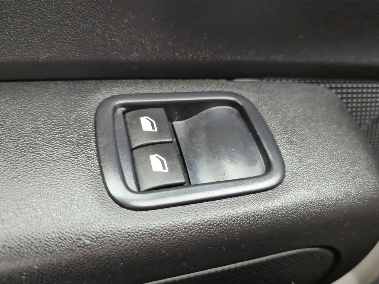 Citroën C3 puretech 83 s&s bvm5 feel pack — photo 21