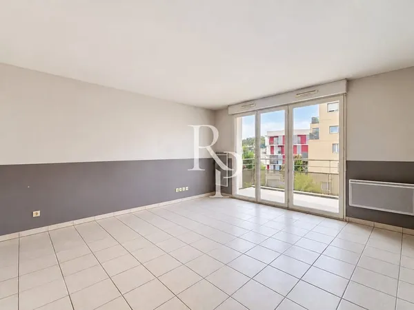 LYON 9e VALMY T3 61,81 m2 BALCON OUEST GARAGE DOUBLE