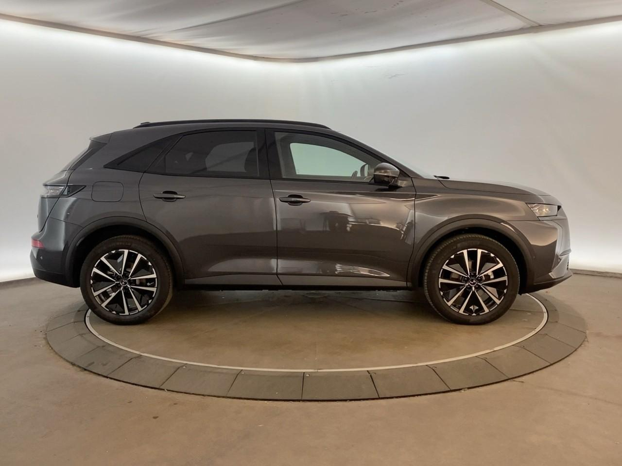 Ds Ds 7 crossback bluehdi 130 eat8 etoile — photo 4