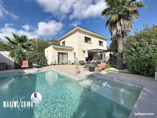 Villa 6 pièces 140 m²