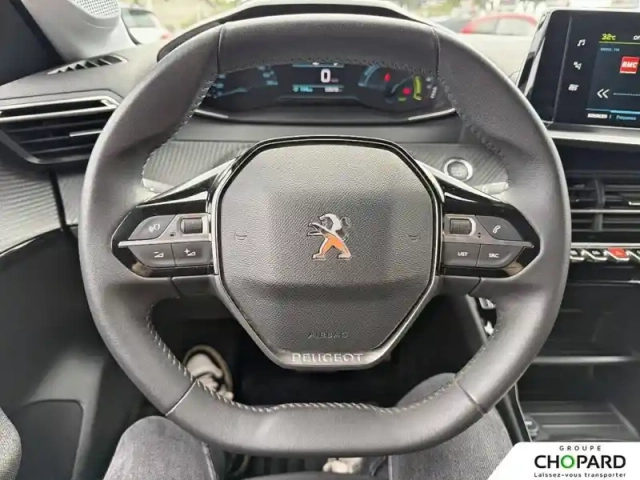 Peugeot 208 electrique 50 kwh 136ch — photo 17