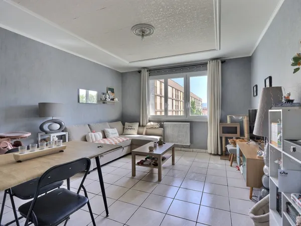 Appartement T3 secteur La Plaine - Gravanches - 72 m²