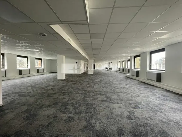 BUREAUX A LOUER à LOUER