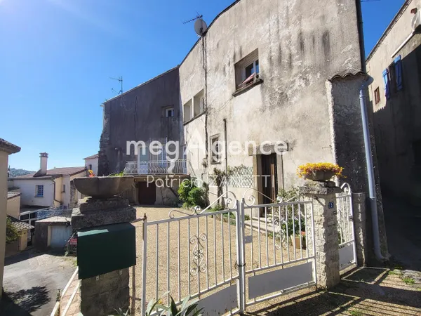 À vendre - Appartement 103 m² - Vue imprenable - Saint-Brès