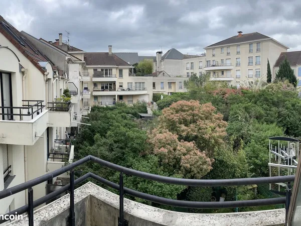 Studio 1 pièce 29 m²