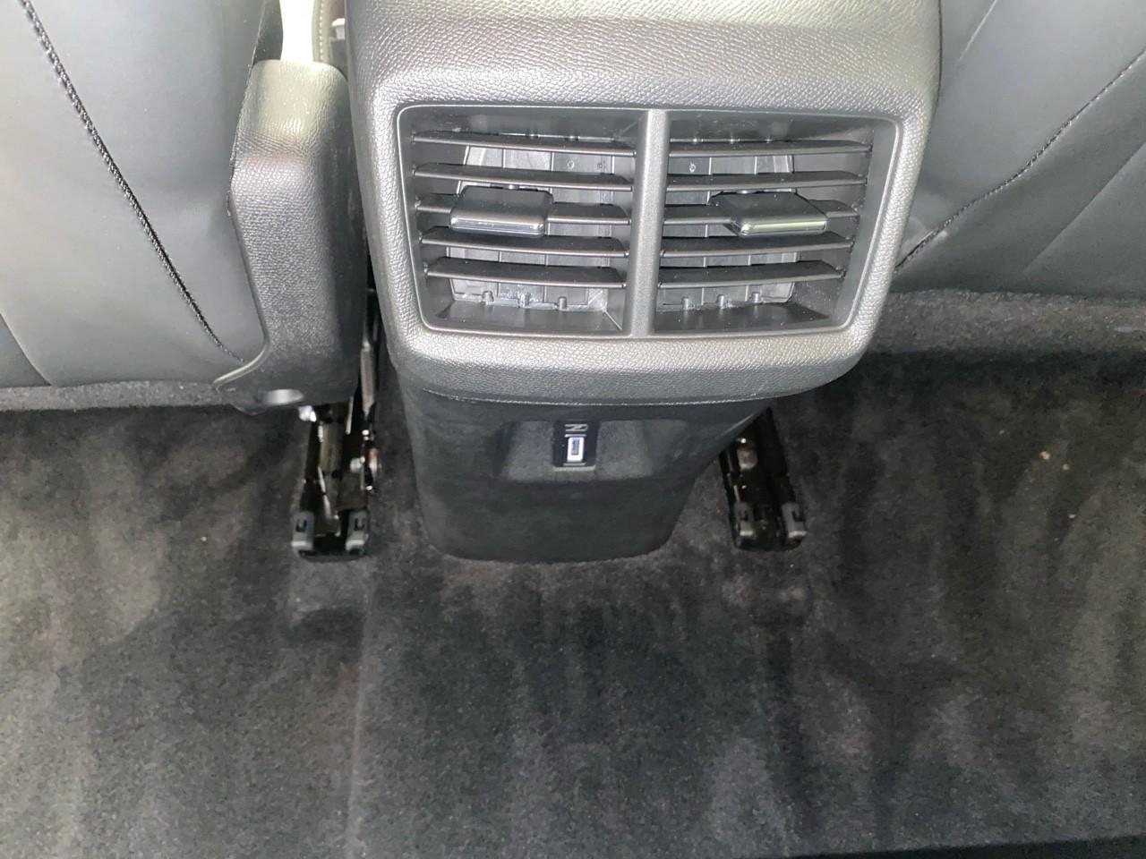 Citroën C5 Aircross bluehdi 130 eat8 max — photo 24