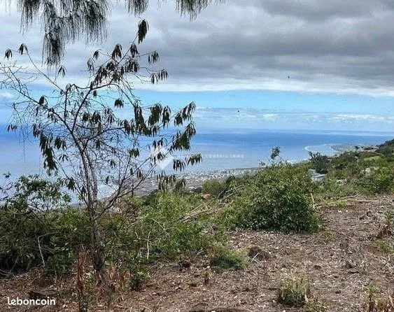 Terrain 1689 m² Saint-Leu