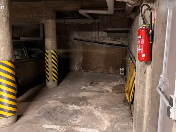 Parking rue Raffet Paris 16