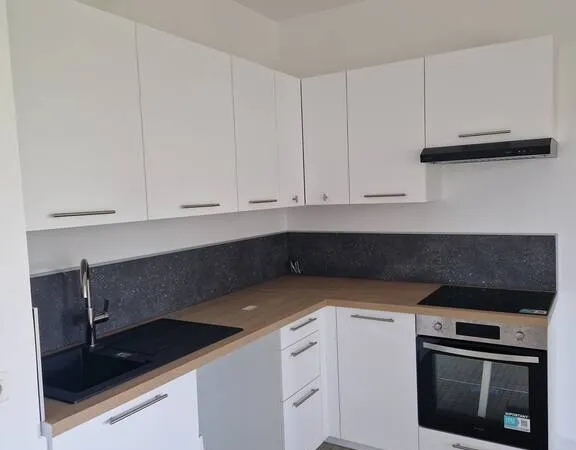 Appartement 6 pièces 103 m²